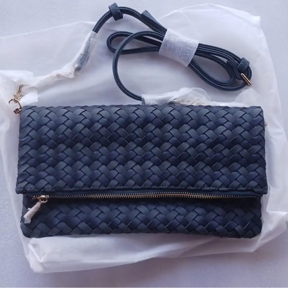Deux Lux Leather Woven Clutch/Crossbody Bag NEW - Picture 1 of 7